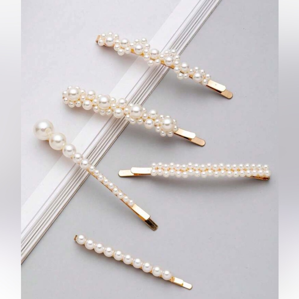 Elegant Pearl Hair Clips Set